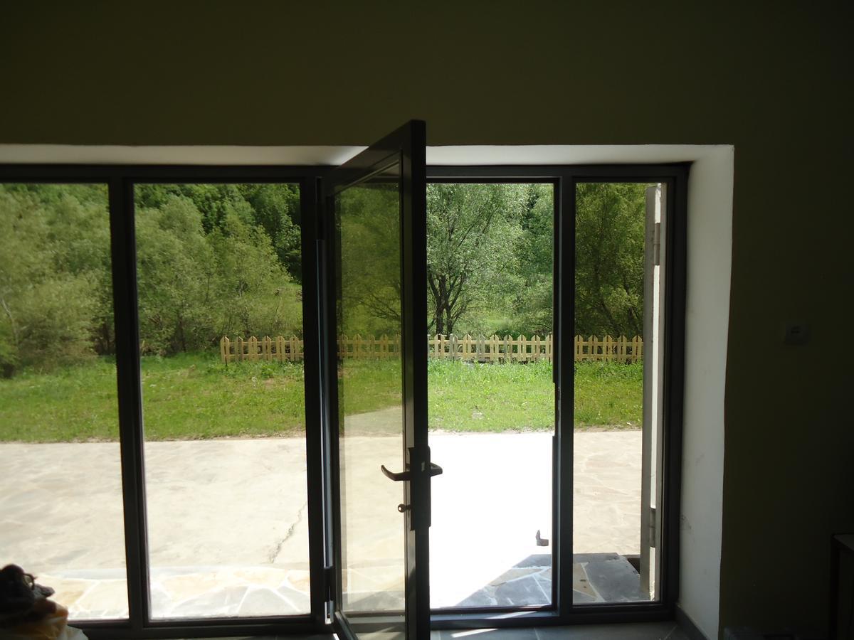 The River House Yeghegis Yekhegis 외부 사진